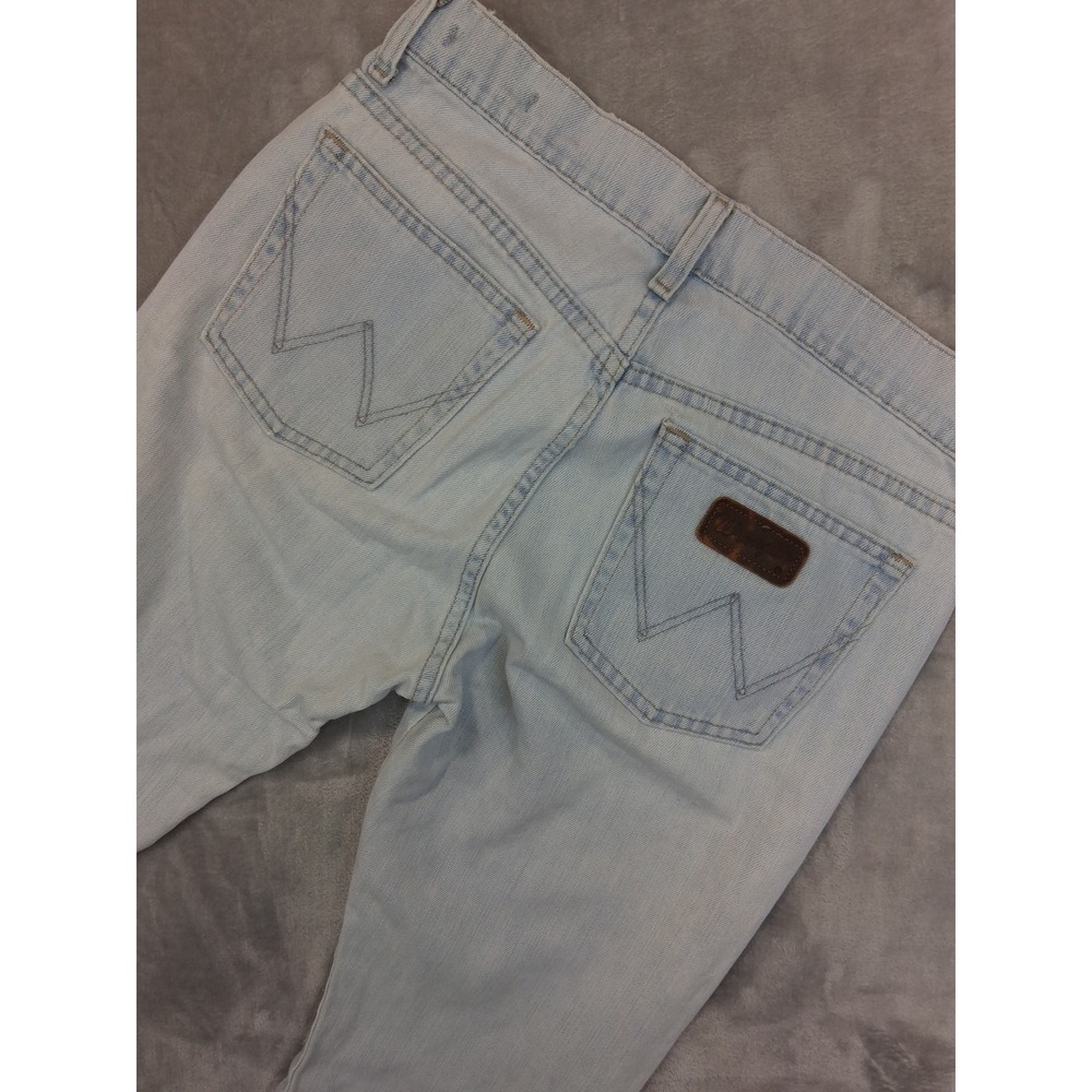 Wrangler Mens 33x30 Slim Straight Light Wash Western Rodeo Ranchwear Jeans